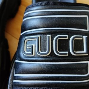Gucci flippers